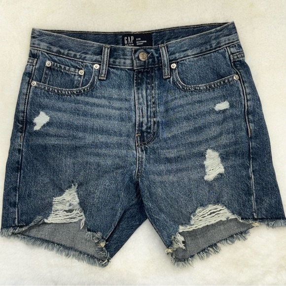 GAP Denim Boyfriend Short, sz 2/26 - Picture 1 of 6
